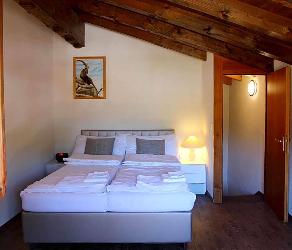 Aparthotel Ambassador