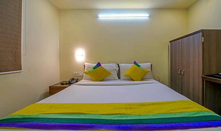 Itsy Hotels N Square