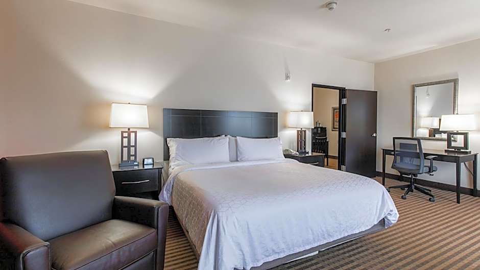Holiday Inn Express & Suites Oklahoma City NW - Quail Springs By IHG