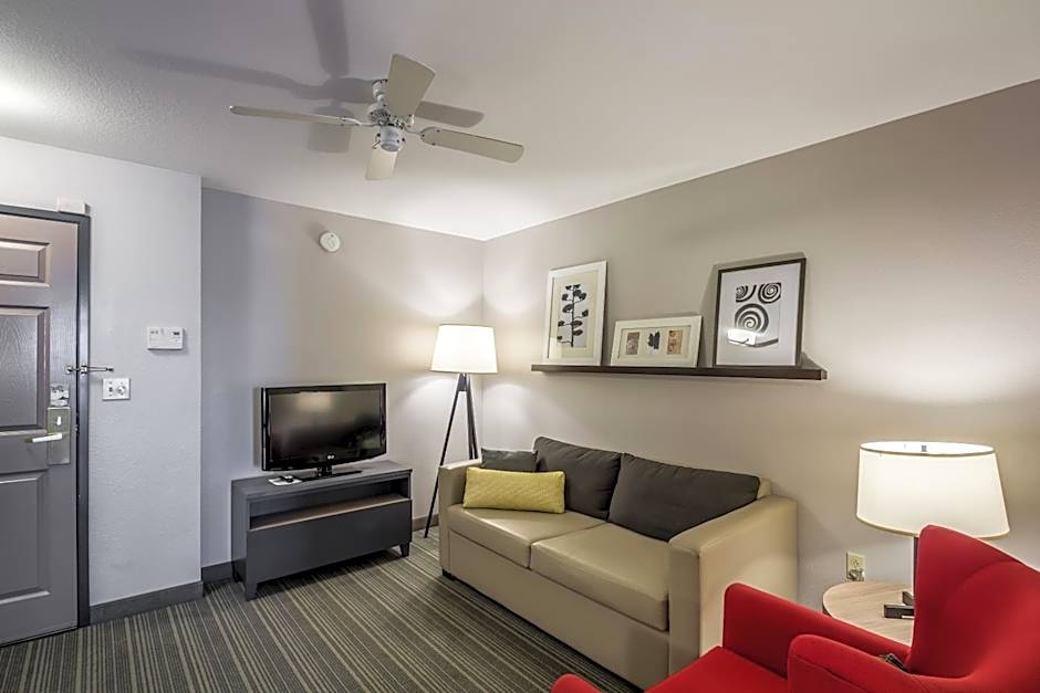 Country Inn & Suites by Radisson, Fond du Lac, WI