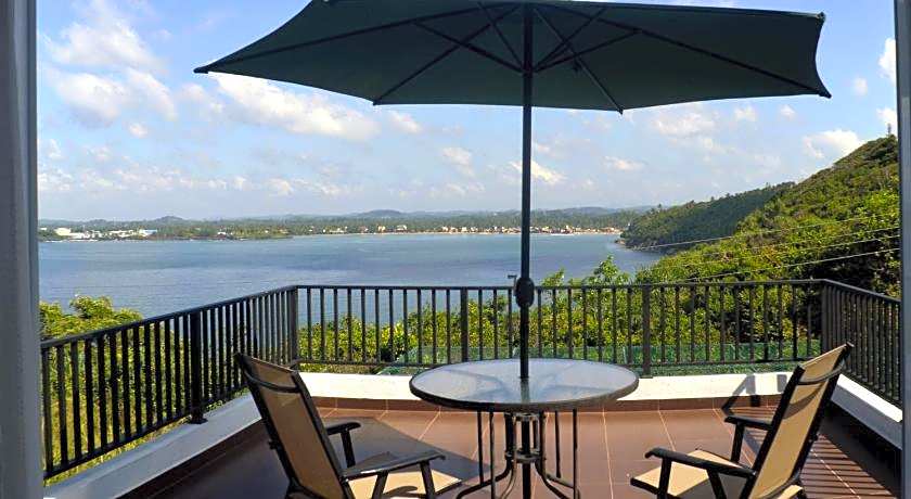 Villa Baywatch Rumassala