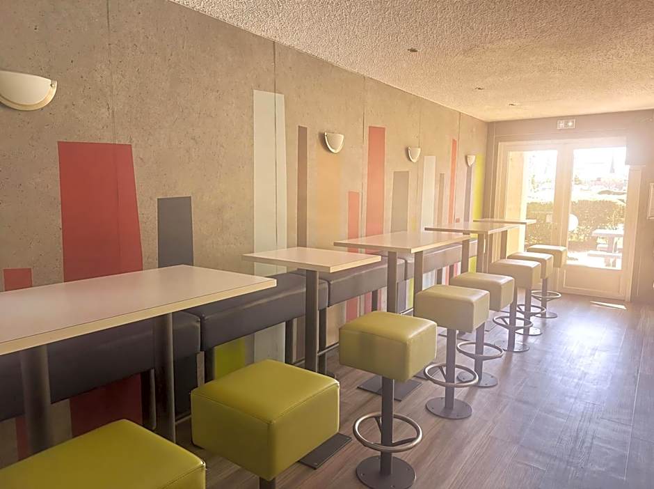 ibis budget Tarbes