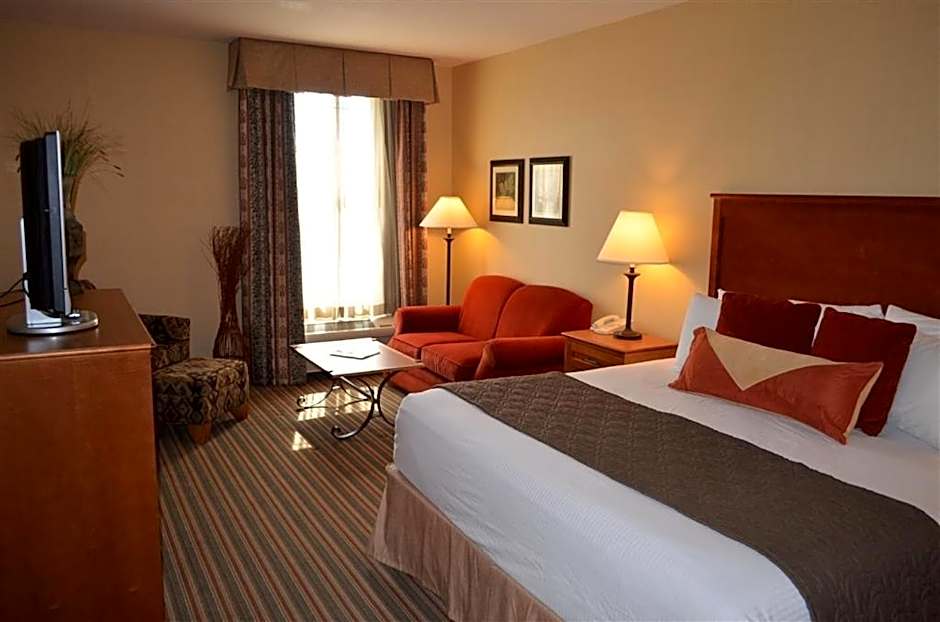 Inn at Cross Keys Station