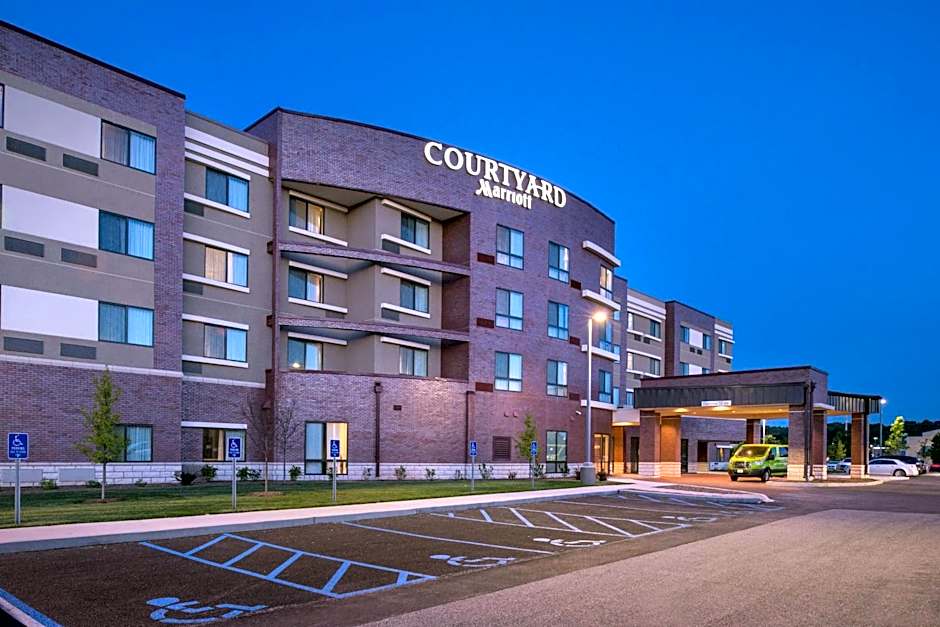 Courtyard by Marriott St Louis Chesterfield