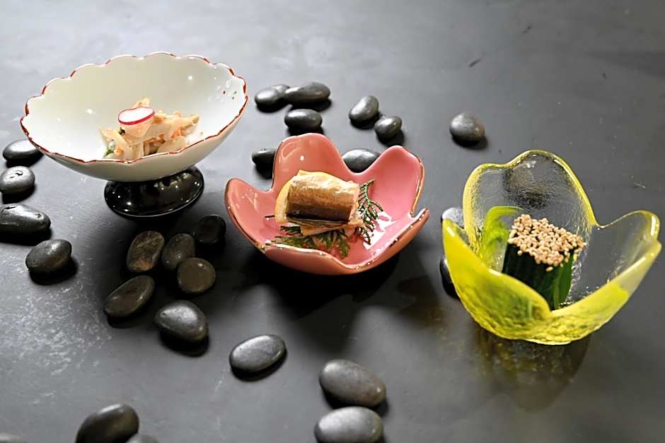 Sansuikan Kawayu Midoriya