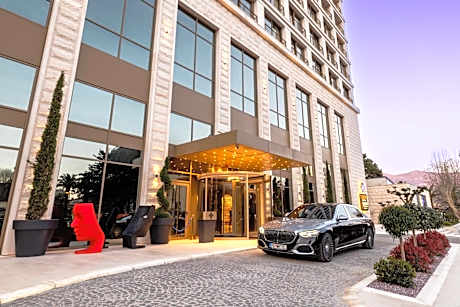 Merit Starlit Hotel & Residences