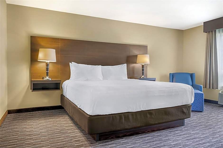 Best Western Plus Saint John Hotel & Suites