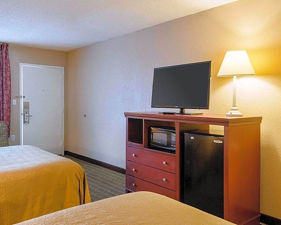 Quality Inn Louisville