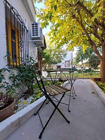 Quadruple Room with Private Bathroom