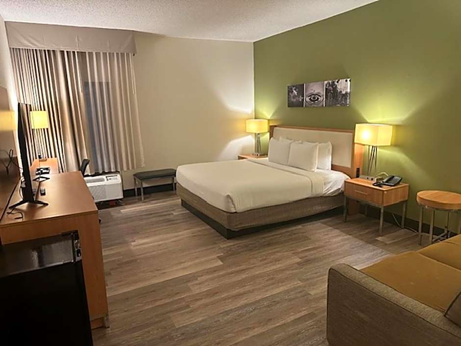 Sleep Inn & Suites