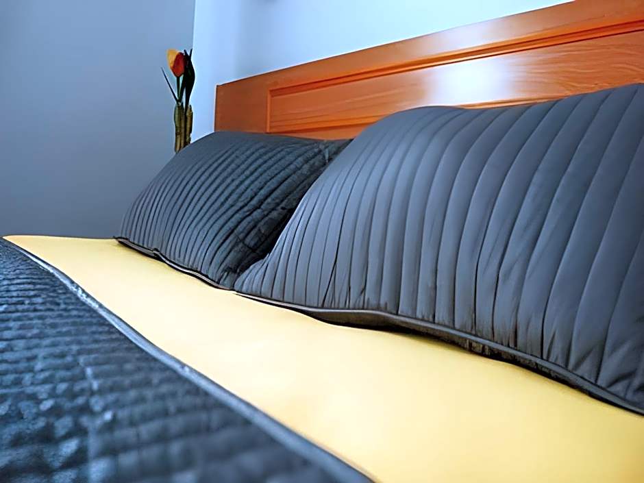 Cosy Monceau