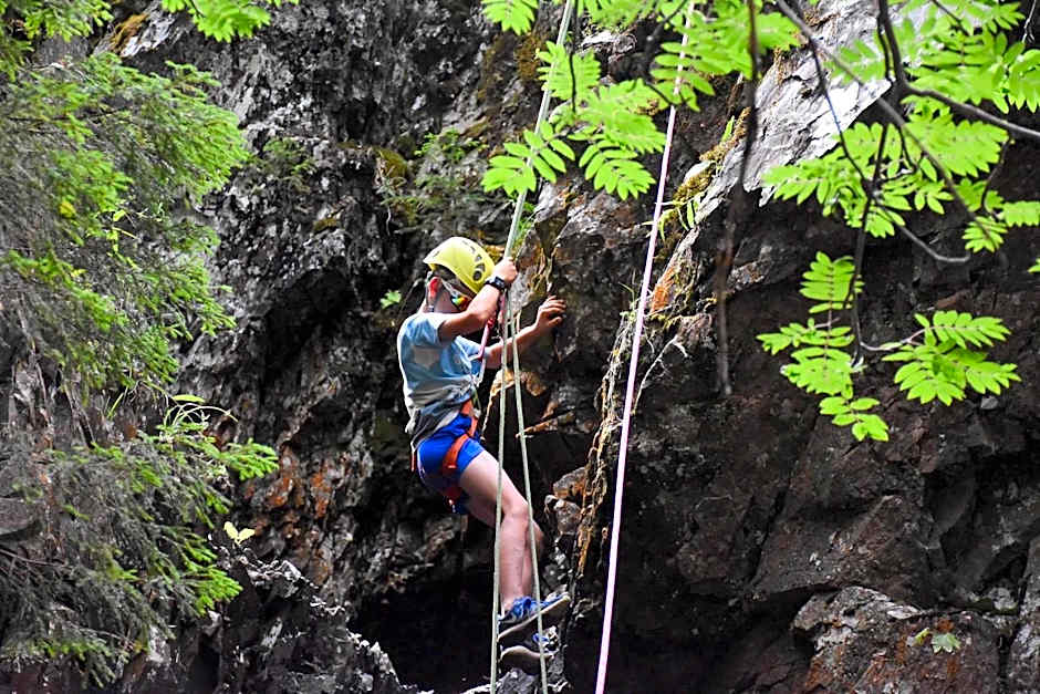 Kleivstua Hotel near Krokskogen