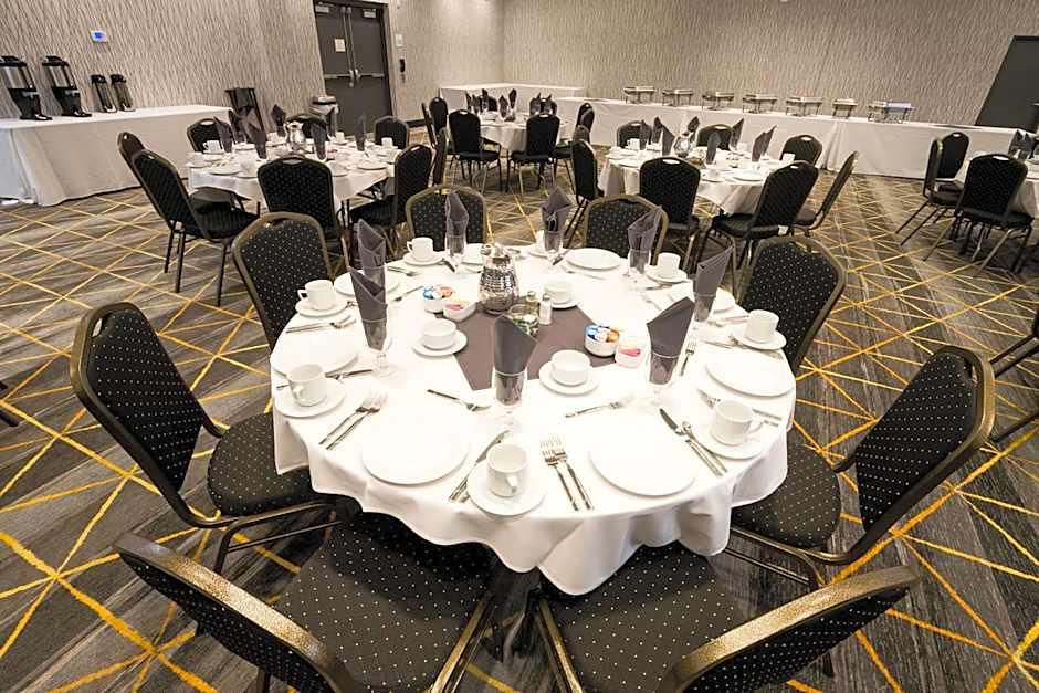 Holiday Inn Kalamazoo West By IHG