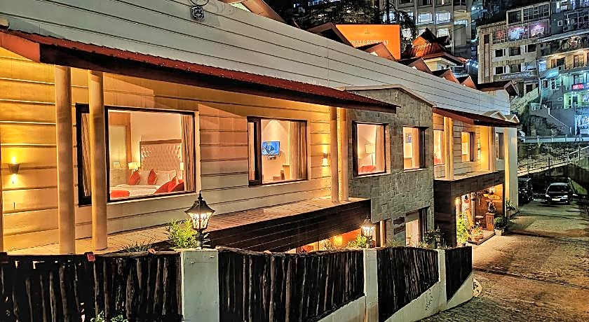 Royale Retreat Hotel And Spa Near Mall