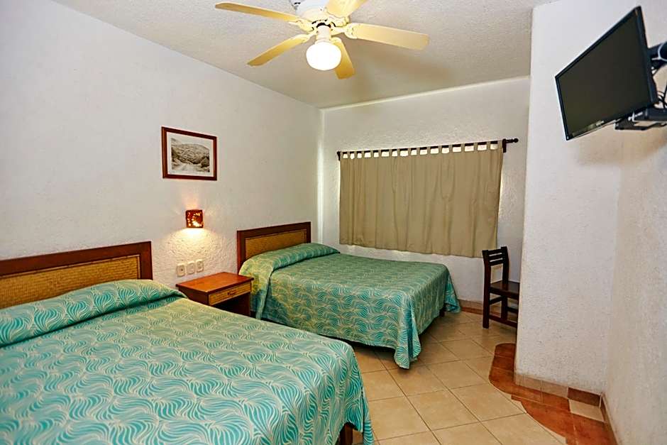 Hotel Suites Ixtapa Plaza