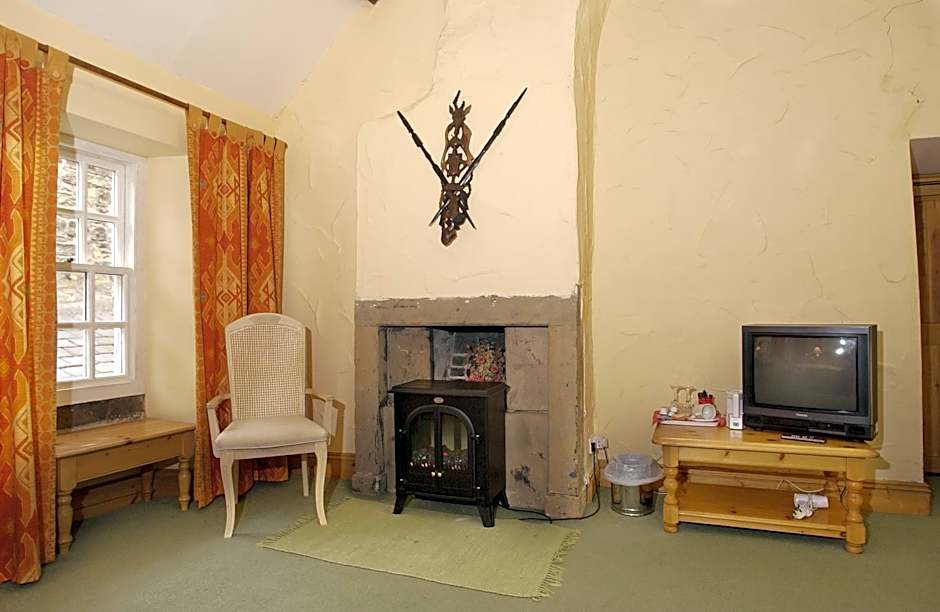 Centre Of Britain Hotel