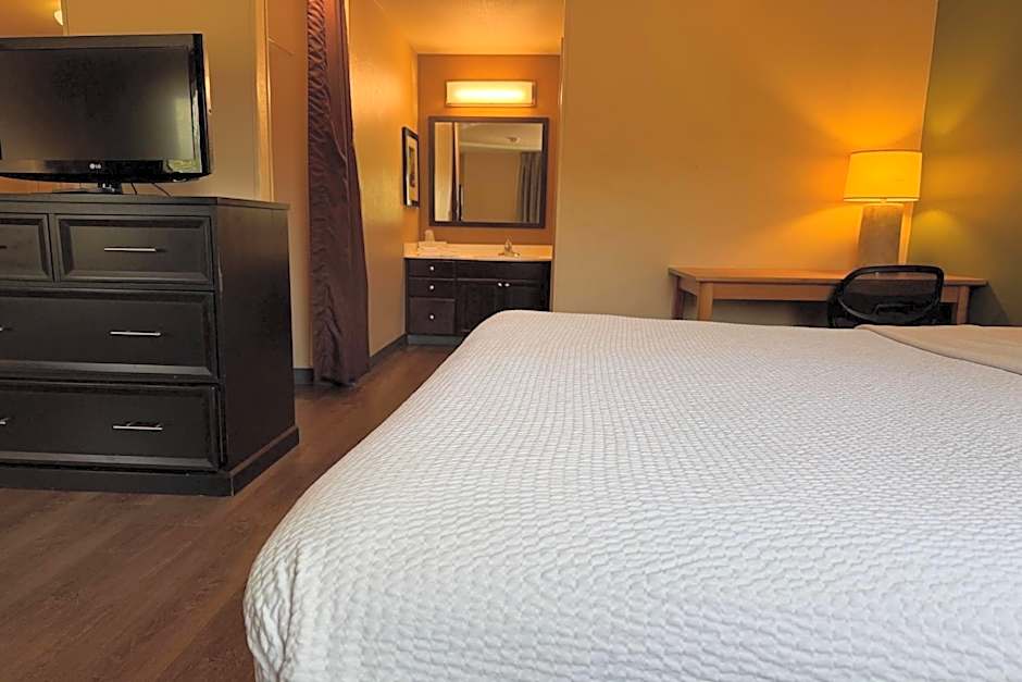 Hawthorn Extended Stay by Wyndham Irving Las Colinas