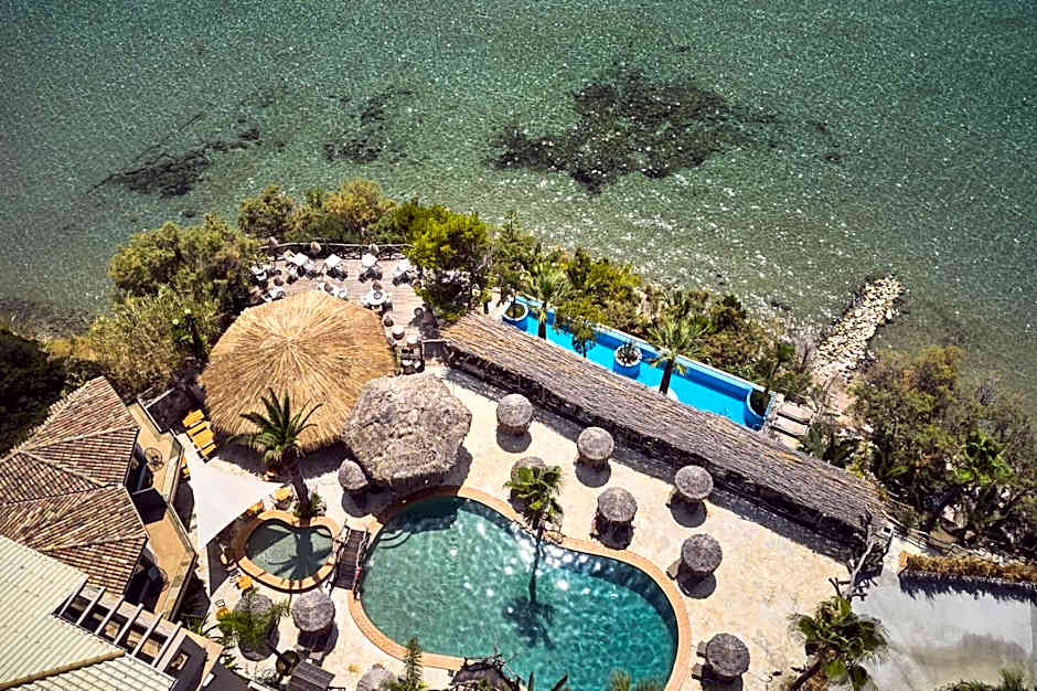 Gloria Maris Hotel Suites and Villas