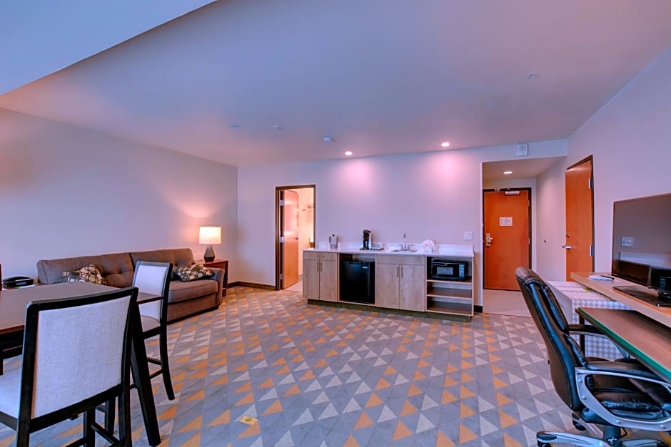 Holiday Inn - Salem by IHG