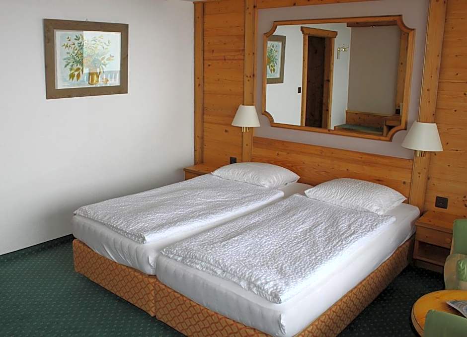 Hotel-Restaurant Le Mont Paisible, Crans-Montana