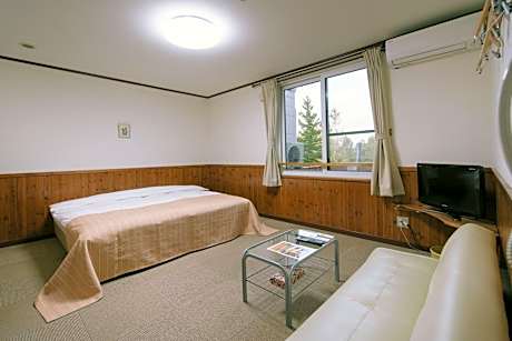 Double Room with Shared Bathroom and Toilet- Non-Smoking