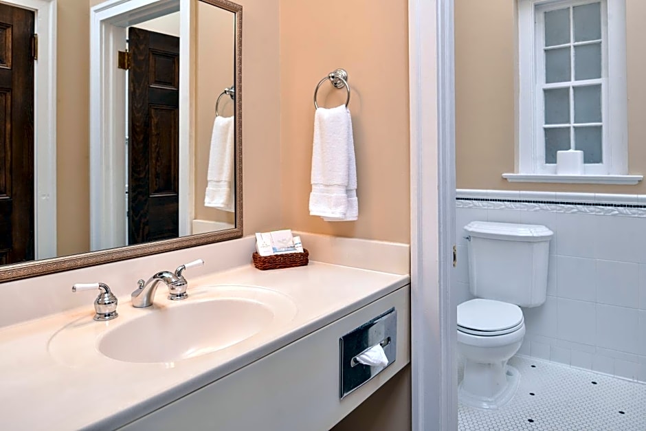 Hampton Inn Lexington Historic Area