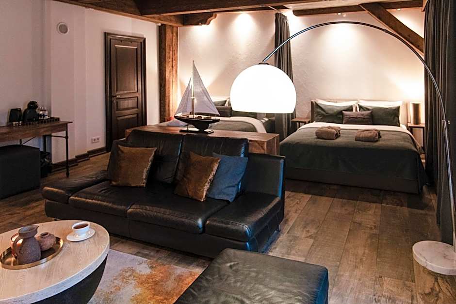 MERCHANT SIGNATURE Suites Klaipeda - by Hello Sea homes
