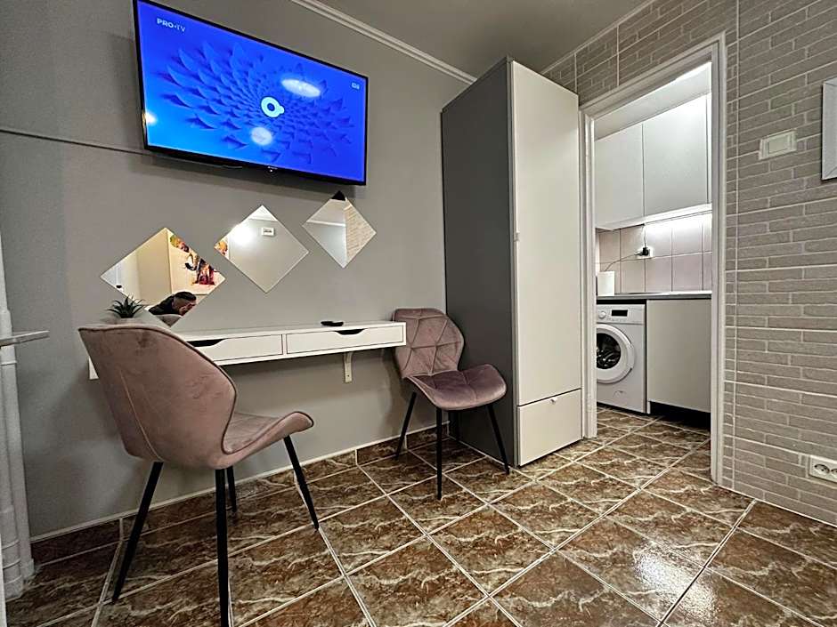 One Room Apartment Decebal