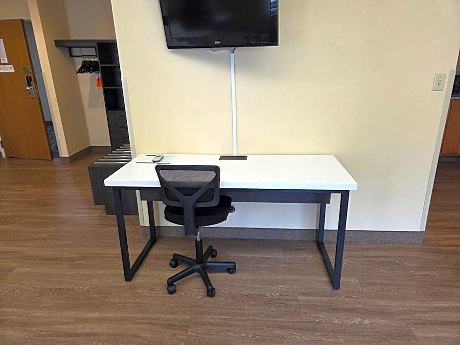 Quality Inn & Suites Conference Center