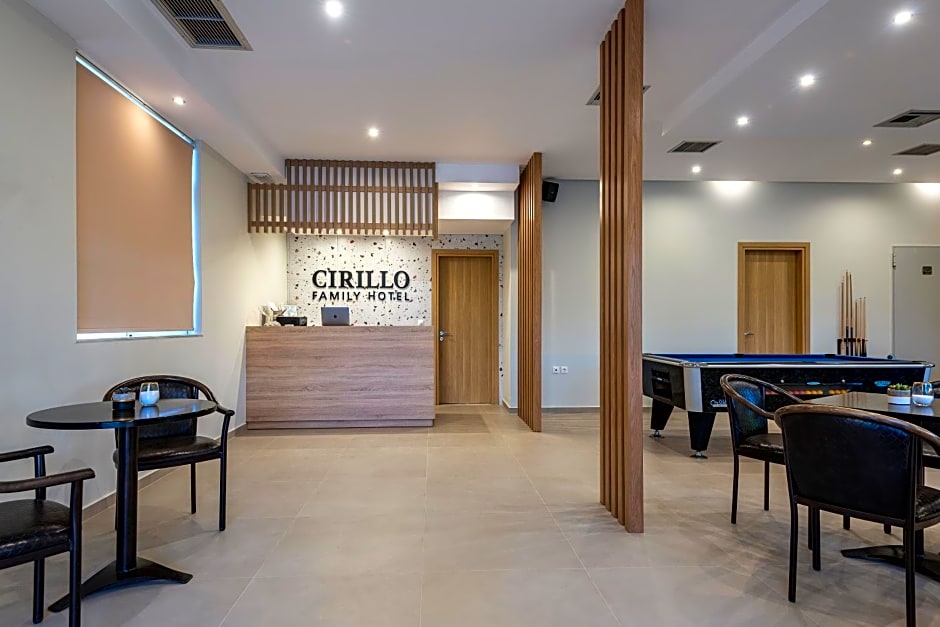 Cirillo Family Hotel-Christinas Studios