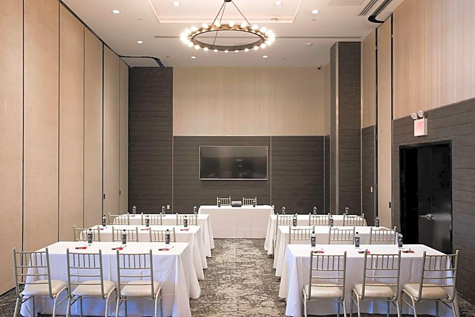 Ravel Hotel, A Trademark Collection Hotel