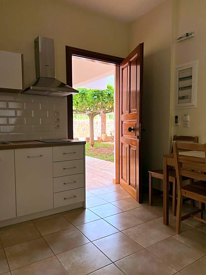 Atalanti Apartments