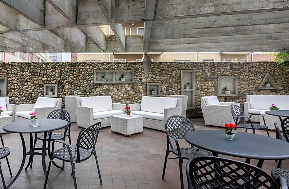 iH Hotels Milano Eur - Trezzano sul Naviglio