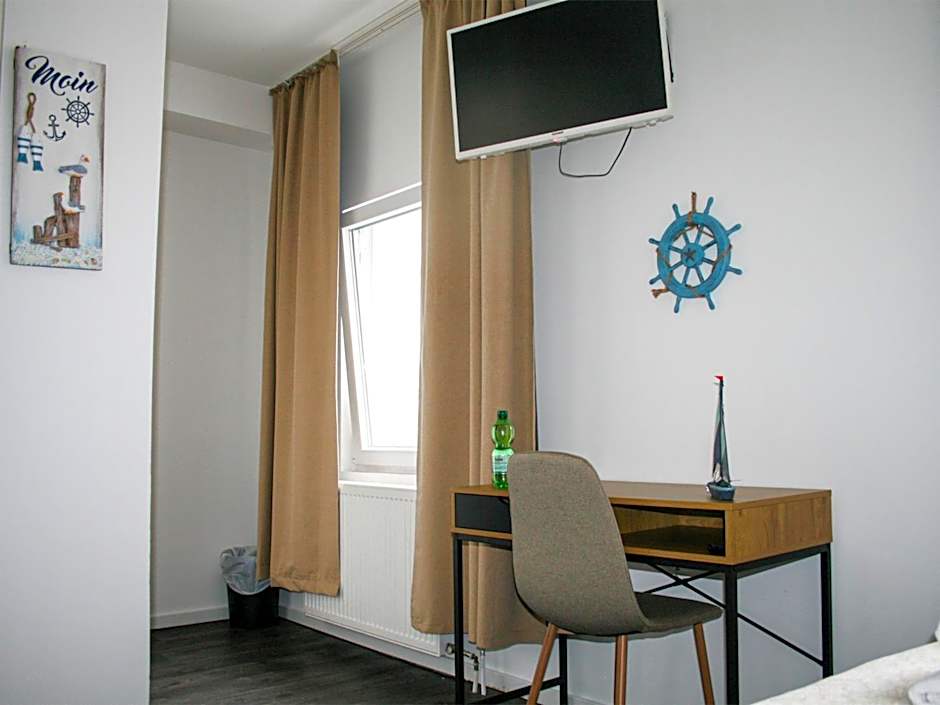 Hotel am Seehafen