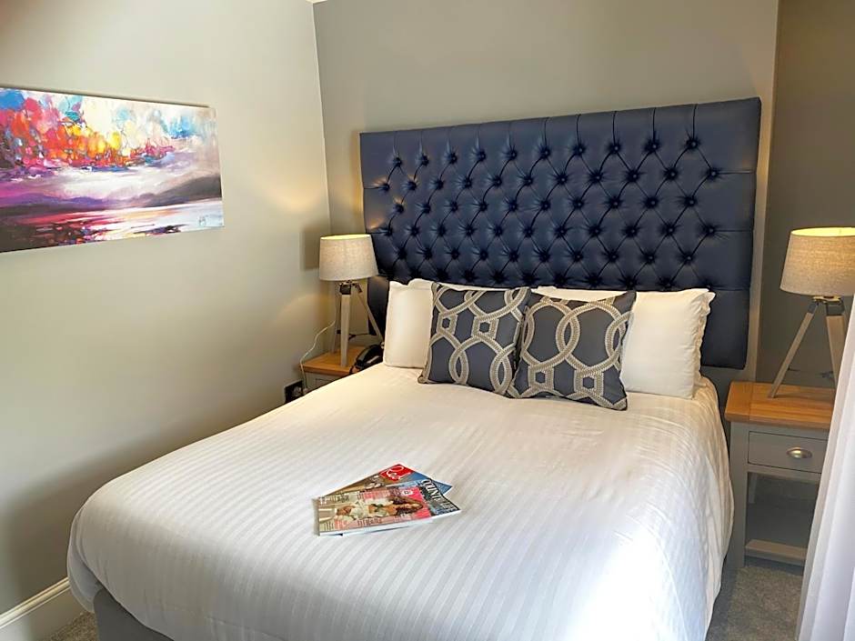 Aberdunant Hall Country Hotel