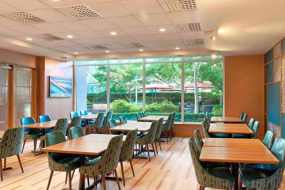 Residence Inn by Marriott Vancouver Downtown