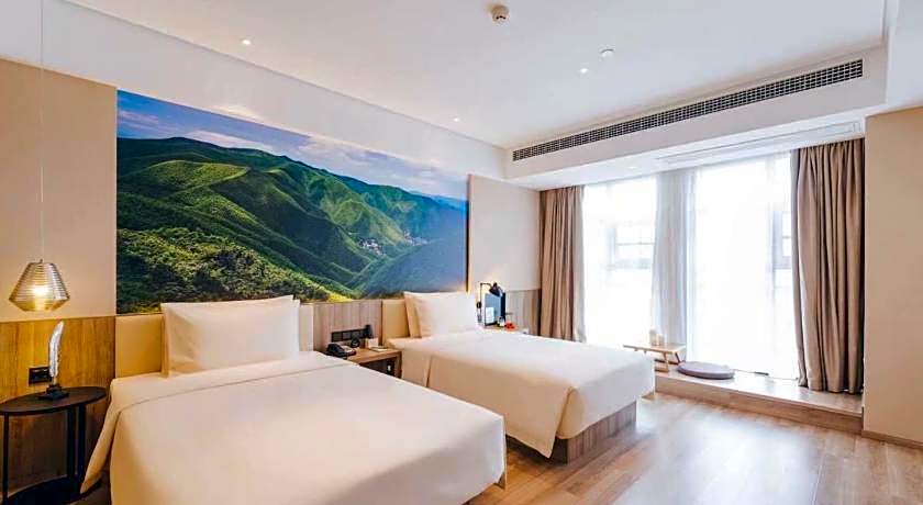 Atour Hotel (Yiwu International Trade City)