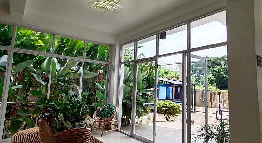 Frachette's Bed & Breakfast