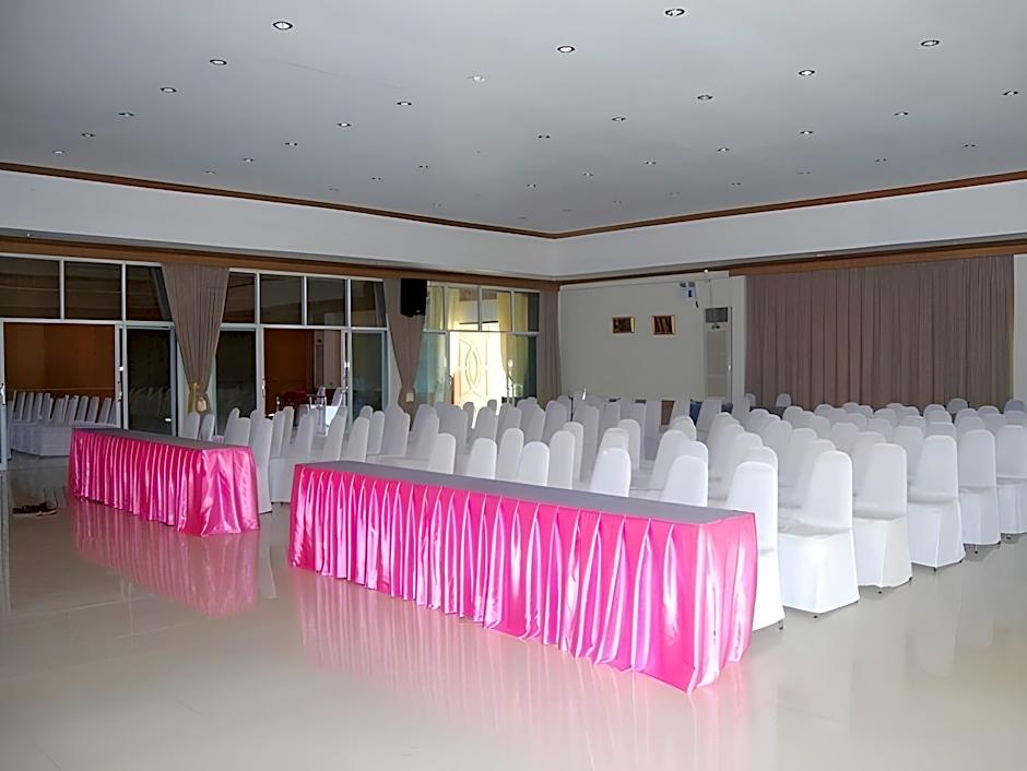 Baiboon Grand Hotel