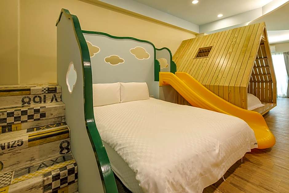 Happiness Yes Inn