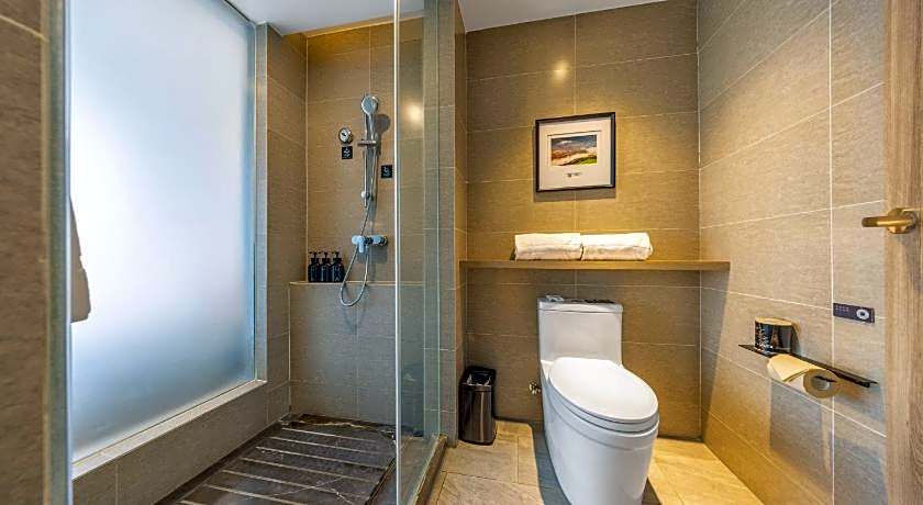 Atour Hotel Kunming Dian Lake