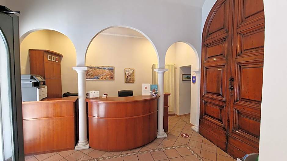 Hotel Eden