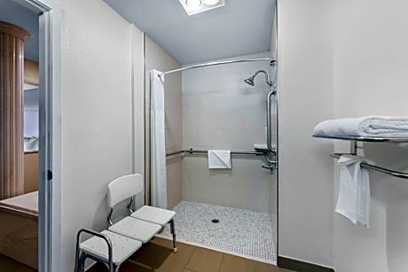 2 Queen Beds Efficiency Nonsmoking
