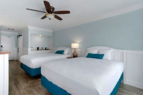 Premium - 2 Queen Beds Oceanfront - 4 Seasons - No Pets
