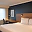 Courtyard by Marriott Toluca Airport