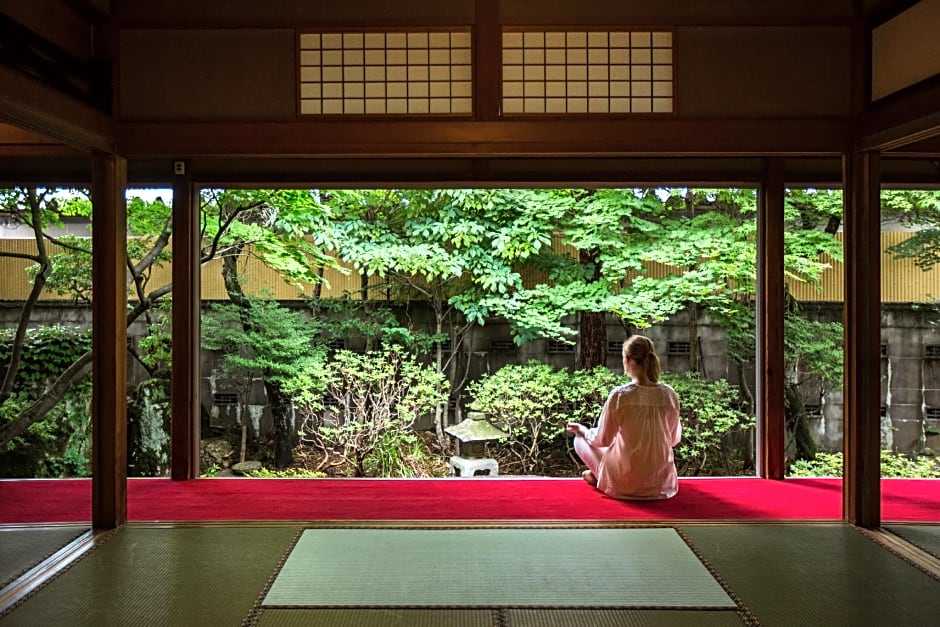 TEMPLE HOTEL TAKAYAMA ZENKOJI