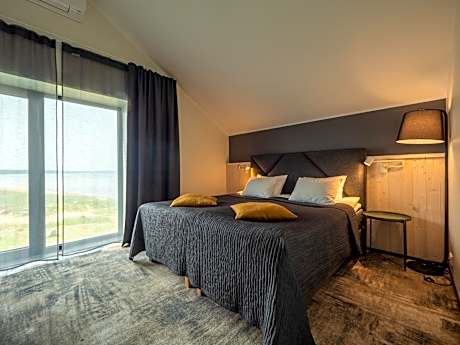 Suite with Sauna