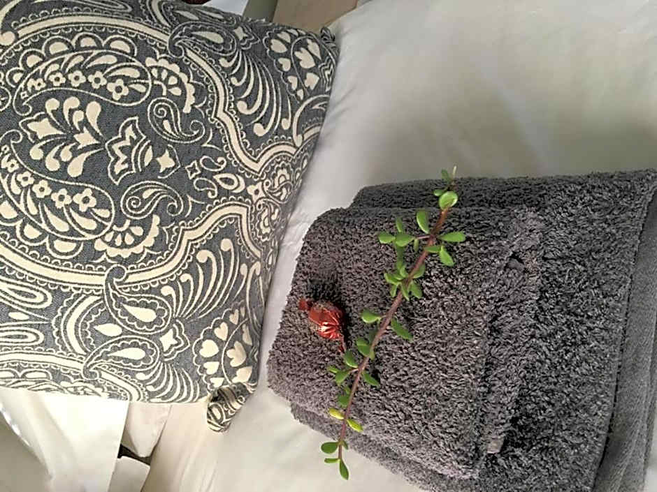 Klein Karoo Game Lodge