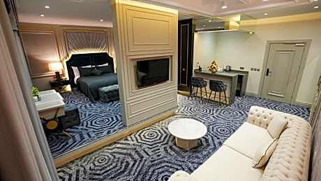One-Bedroom King Suite with Sofa Bed
