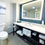 La Quinta Inn & Suites by Wyndham Birmingham Homewood